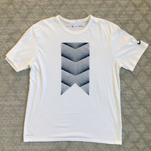 NIKE T SHIRT - TIGER WOODS COLLECTION